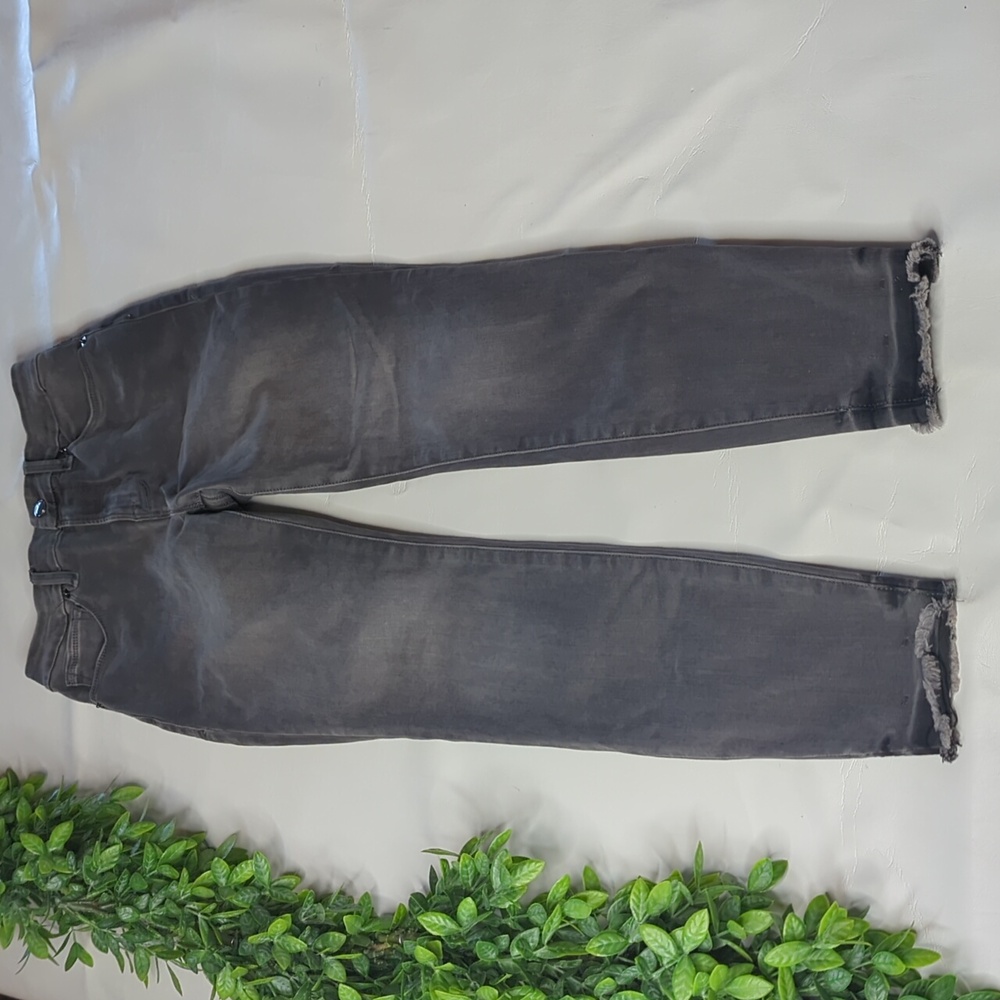Good American Good Legs Crop skinny raw hem jean size 00 / 24